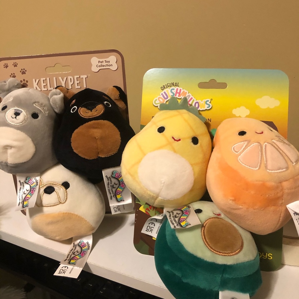 SUMMER SALE ‼️💗 KELLY SQUISHMALLOW PET TOYS 🧸